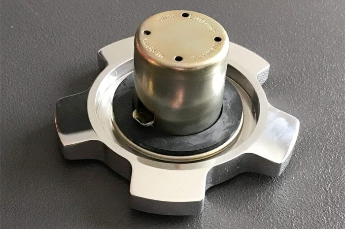 Alu-Tankdeckel-Originaldesign Alu-Tankdeckel-Originaldesign